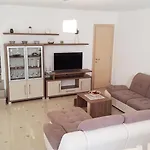 Private Pool 펜션 반졸레