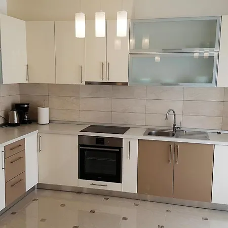 別荘 Private Pool バニョレ