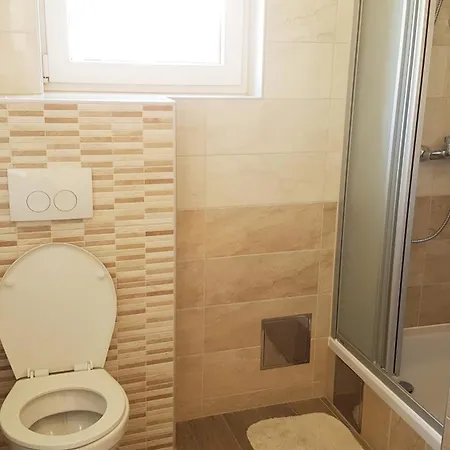 Private Pool Banjole